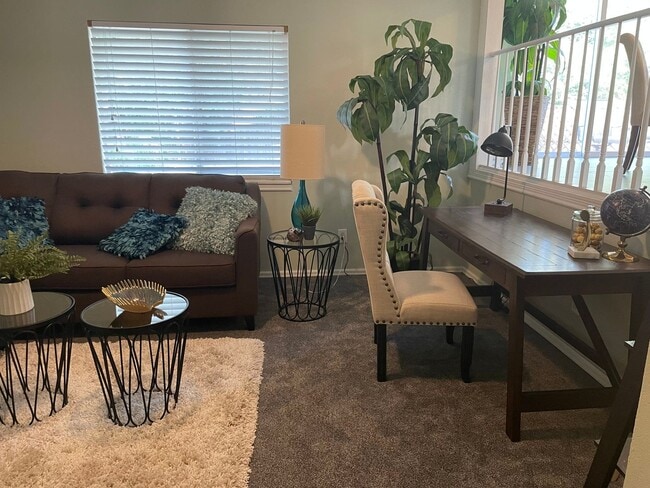 Building Photo - Gorgeous Detached Home in Arlington Meadows