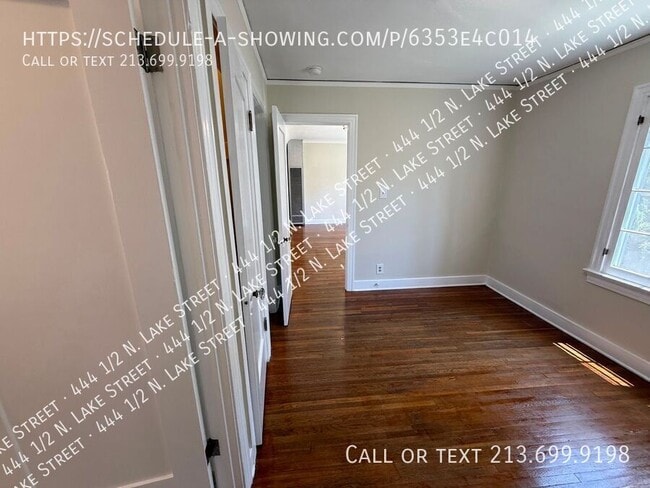 Building Photo - 444 1/2 N. Lake Street-