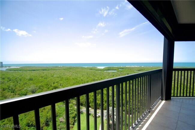 Building Photo - 6075 Pelican Bay Blvd