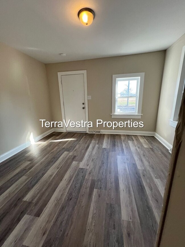 Building Photo - 2 Bed in Millville! Eligible for $500 Security Deposit.