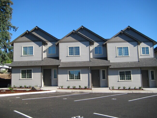 Building Photo - 3230 NW 9th St