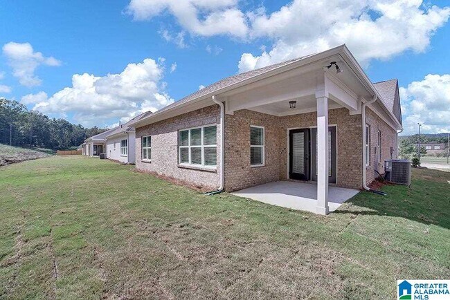 Building Photo - 3925 Sydney Dr
