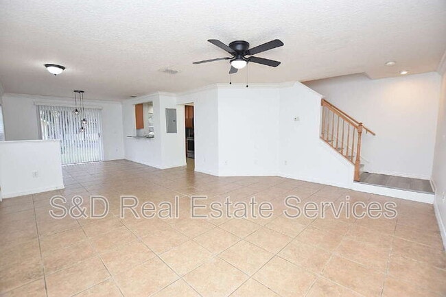 Building Photo - 5365 River Rock Rd