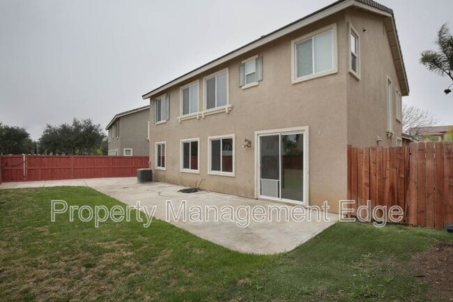 Building Photo - 29784 Ski Ranch St