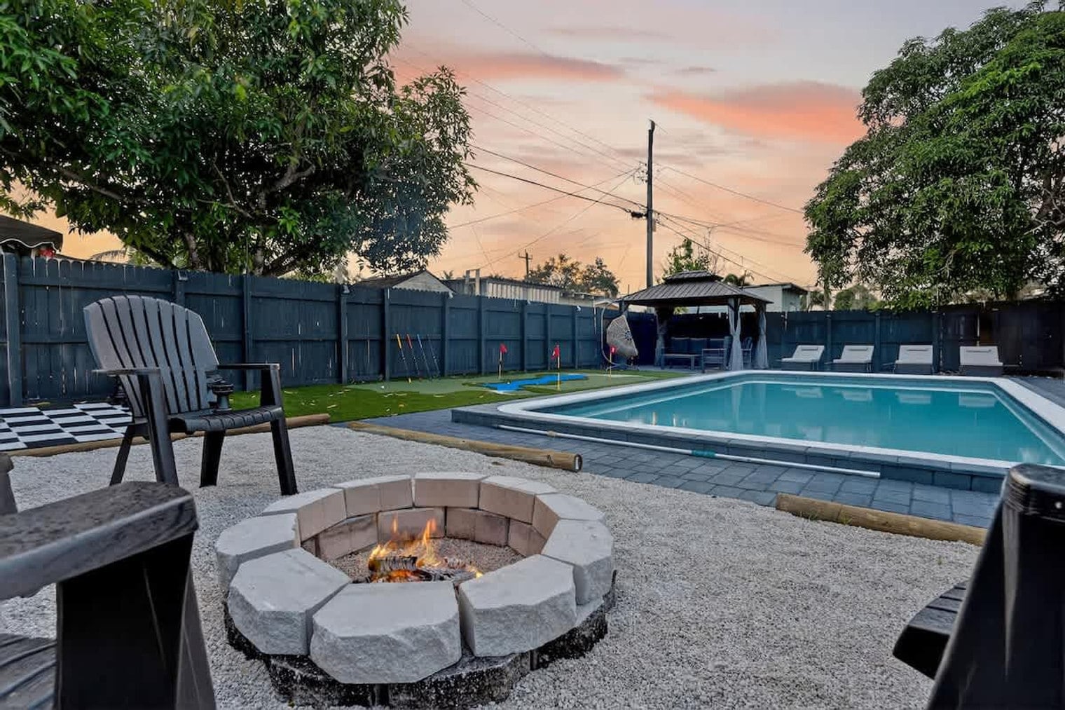 Building Photo - 6660 Custer St