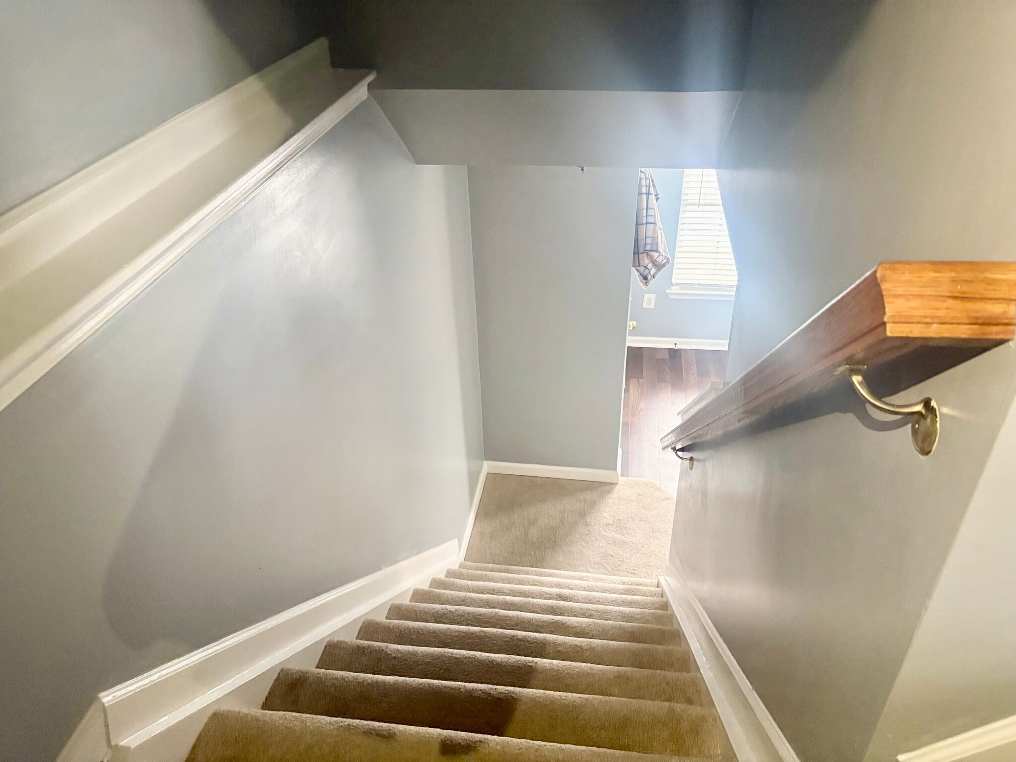 Building Photo - 927 Tipton Rd