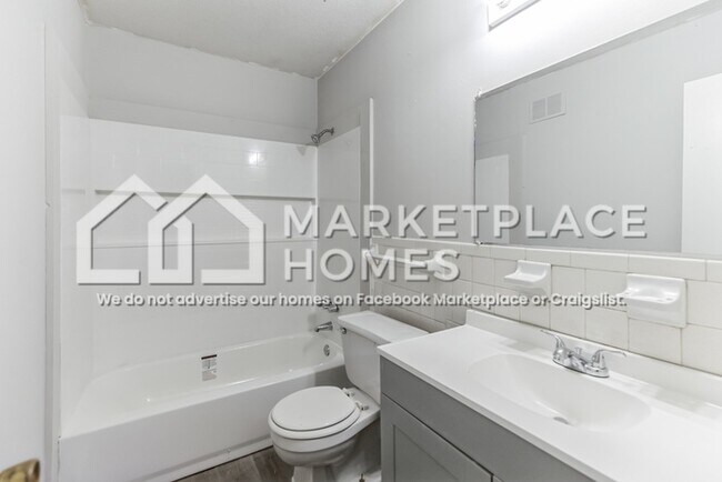 Building Photo - 3902 Trufant Ave