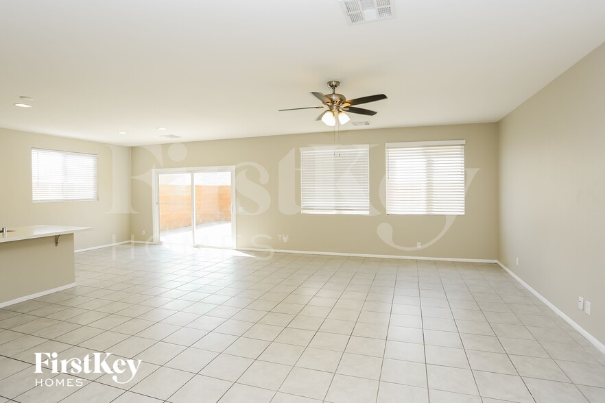 Building Photo - 4527 Amberley Ridge Ave