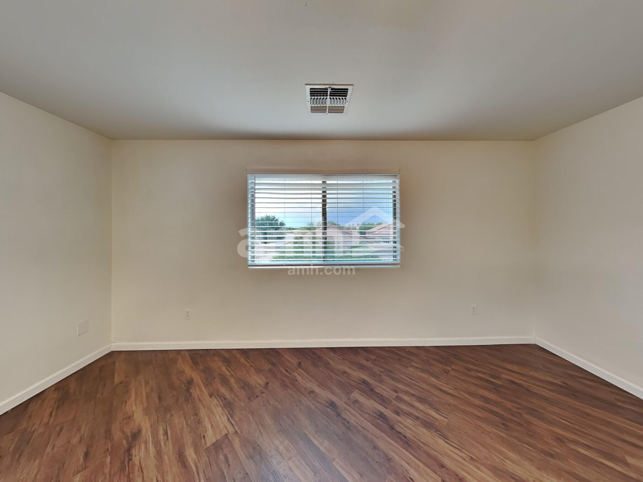 Building Photo - 119 S Beyerville Pl