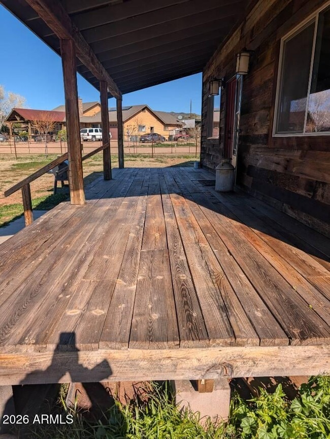 Building Photo - 200 W H Bar Rnch Rd