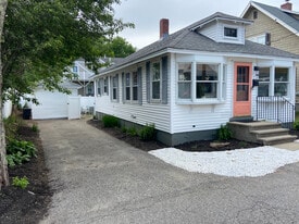 Building Photo - 1 Glenwood Ln