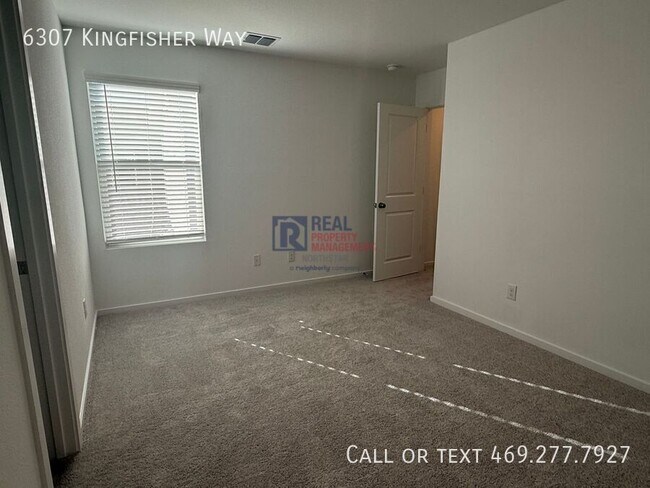 Building Photo - 6307 Kingfisher Wy