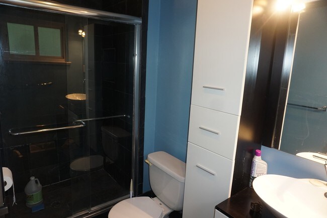 Building Photo - 5670 W 51st Ave