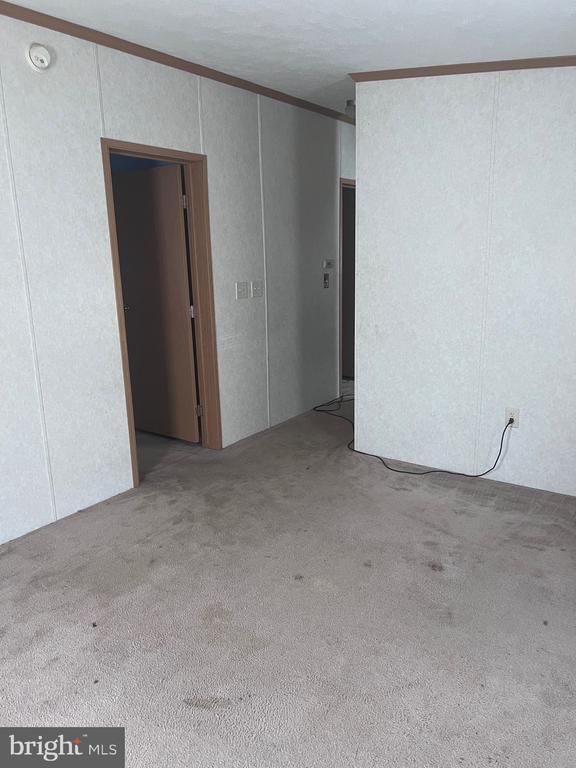 Building Photo - 636 Gravel Pike