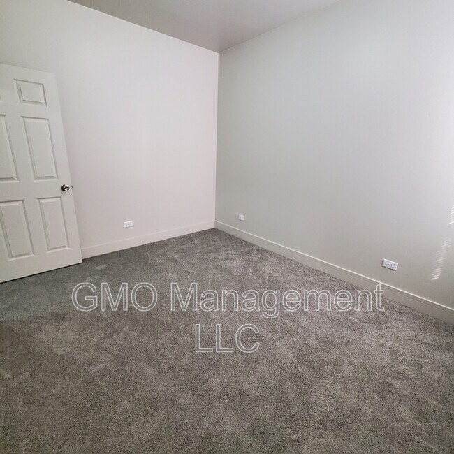 Building Photo - 1511 S Keeler Ave
