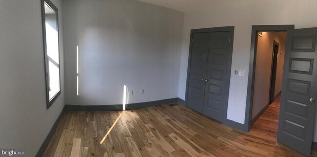 Building Photo - 1829 N Ringgold St