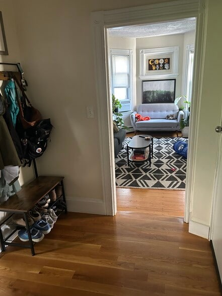 Entry - 30 Egleston St
