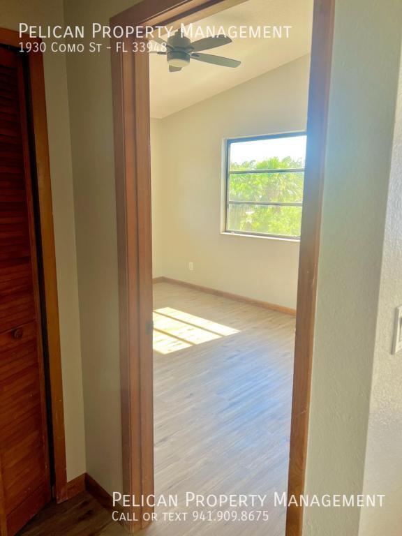 Building Photo - 1930 Como St