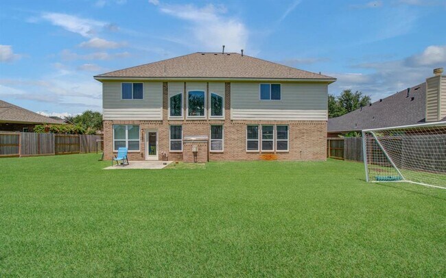 Building Photo - 6410 Drayton Hall