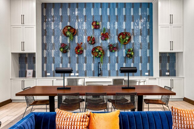 Building Photo - The Haywood Apartments