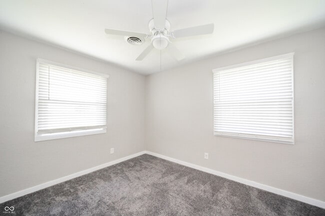 Building Photo - 6461 W 300 S