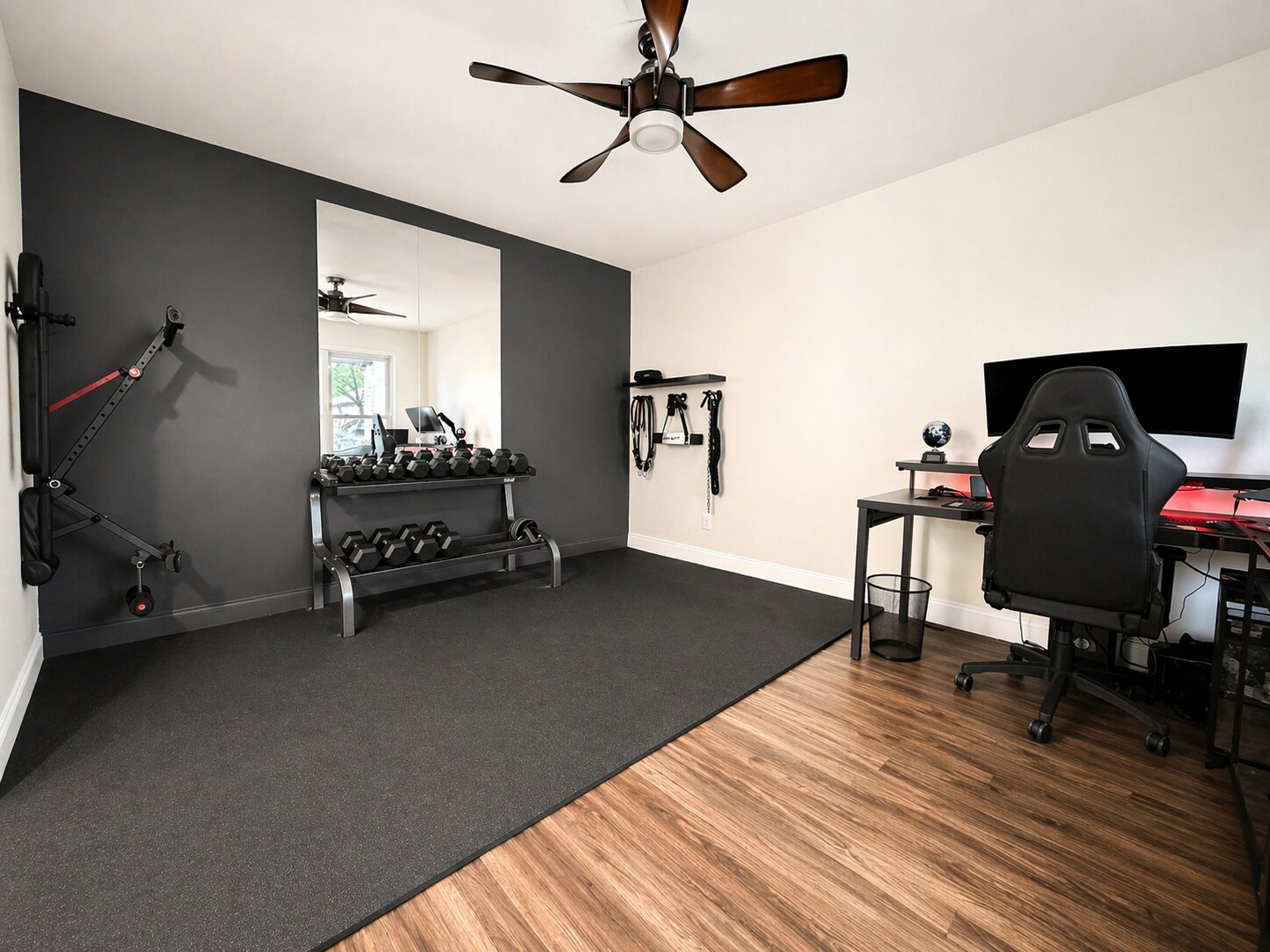 Building Photo - 3840 Horizon Dr