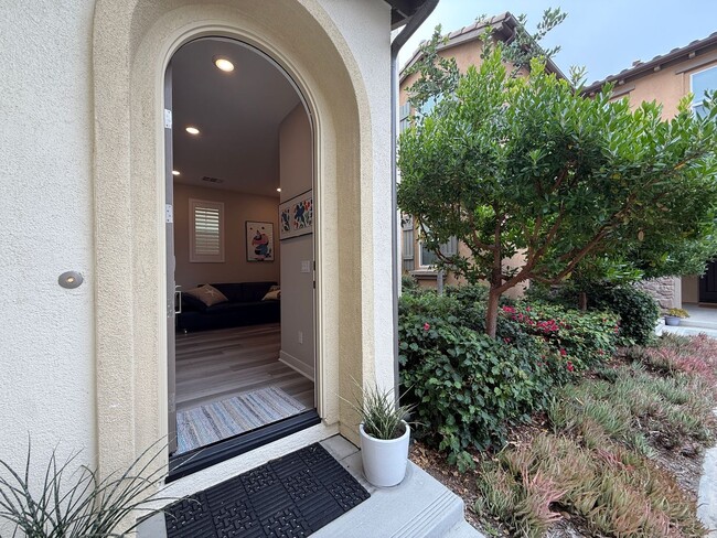 Building Photo - Newly Remodeled Attached ADU in the Aviara...