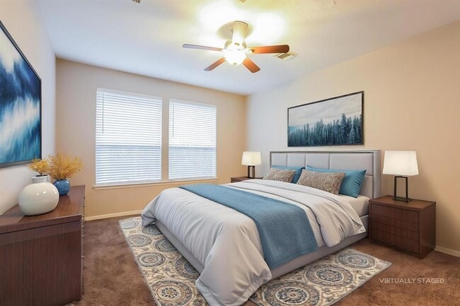 Building Photo - 15118 Sierra Ridge Dr