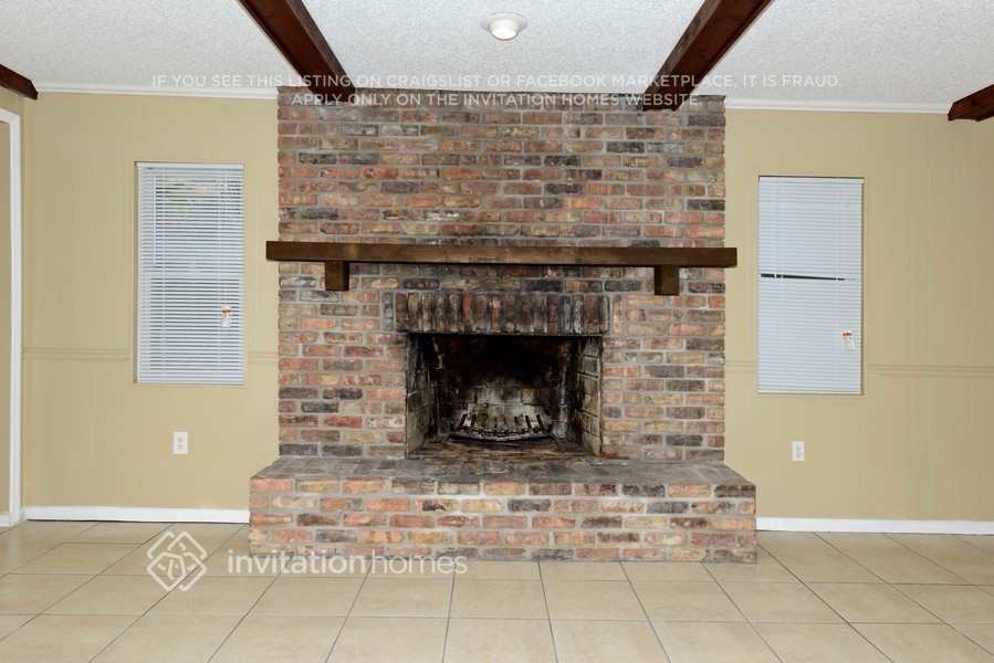 Building Photo - 2806 Witley Ave