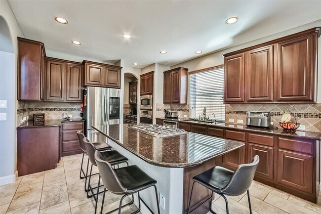 Building Photo - 2802 Kestrel Trace Ln