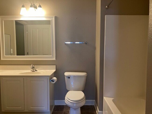 Building Photo - 4120 S Lake Dr