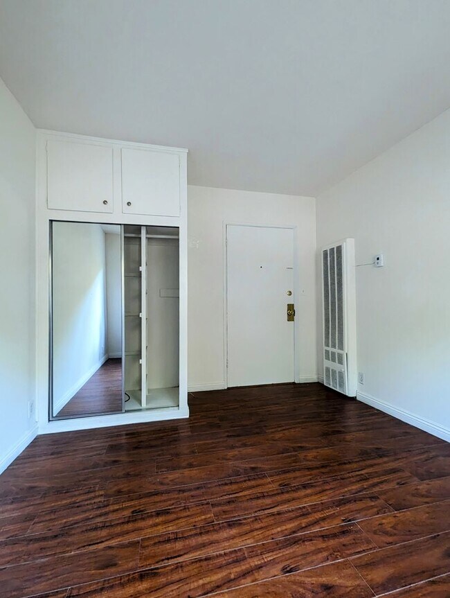 Interior Photo - Tamarind Apartments