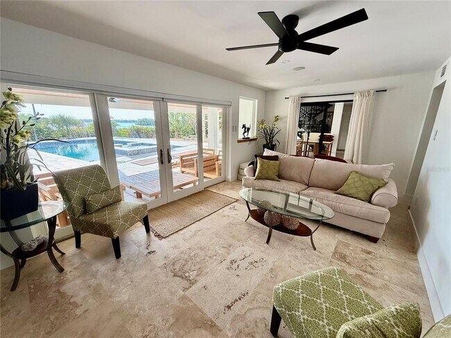 Building Photo - 1257 Tree Bay Ln