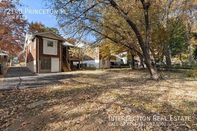 Building Photo - 2140 Princeton Pl