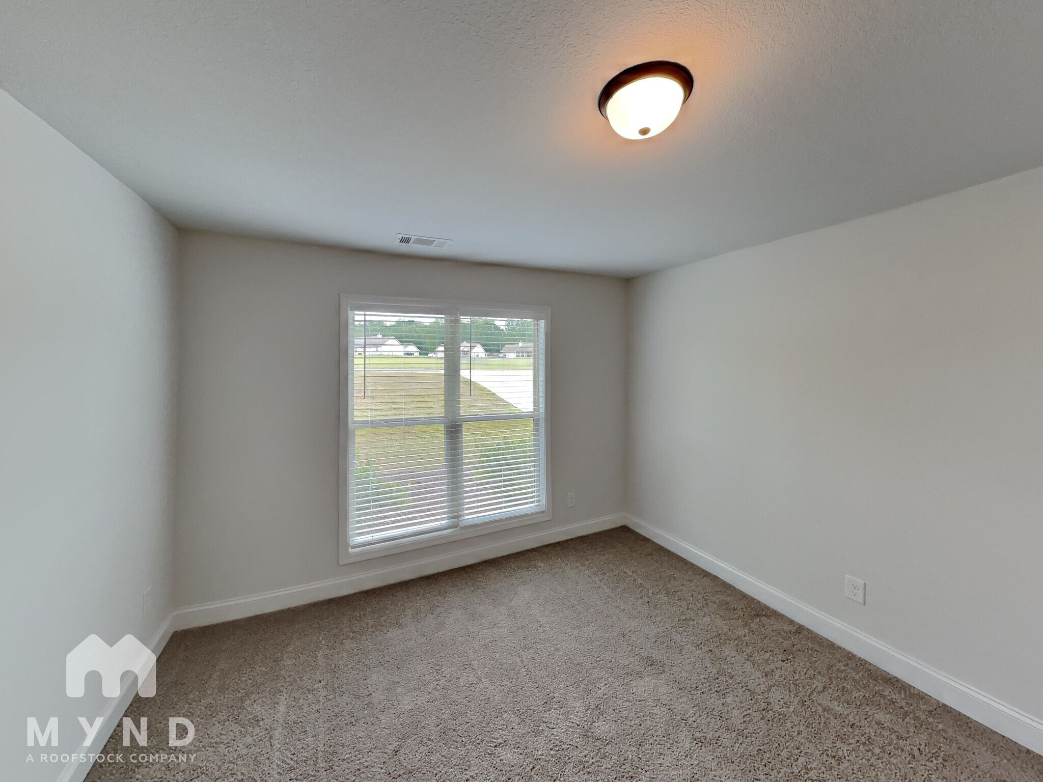 Building Photo - 2320 Spg Brk Dr