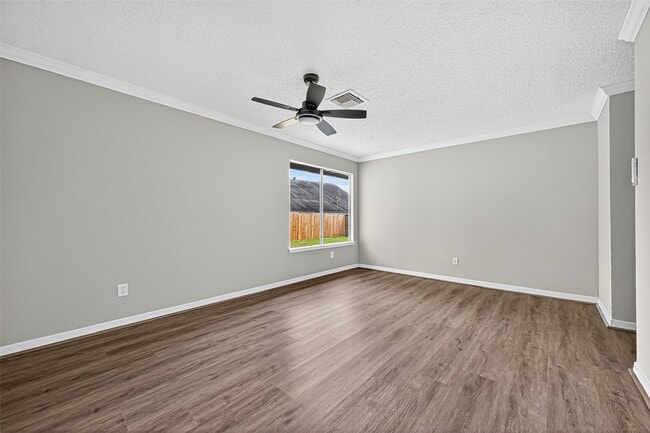 Building Photo - 12623 S Dairy Ashford Rd