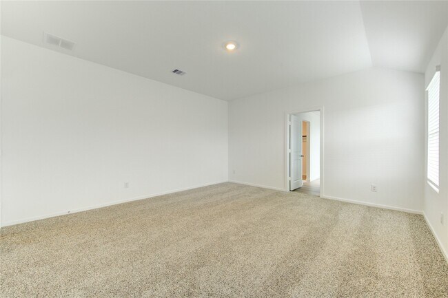 Building Photo - 40650 Balsam Run Ln