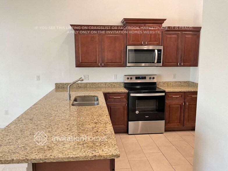 Building Photo - 629 Dunlin Ln