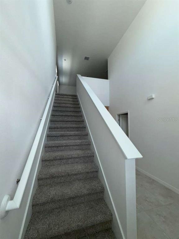 Building Photo - 5501 Clove Row