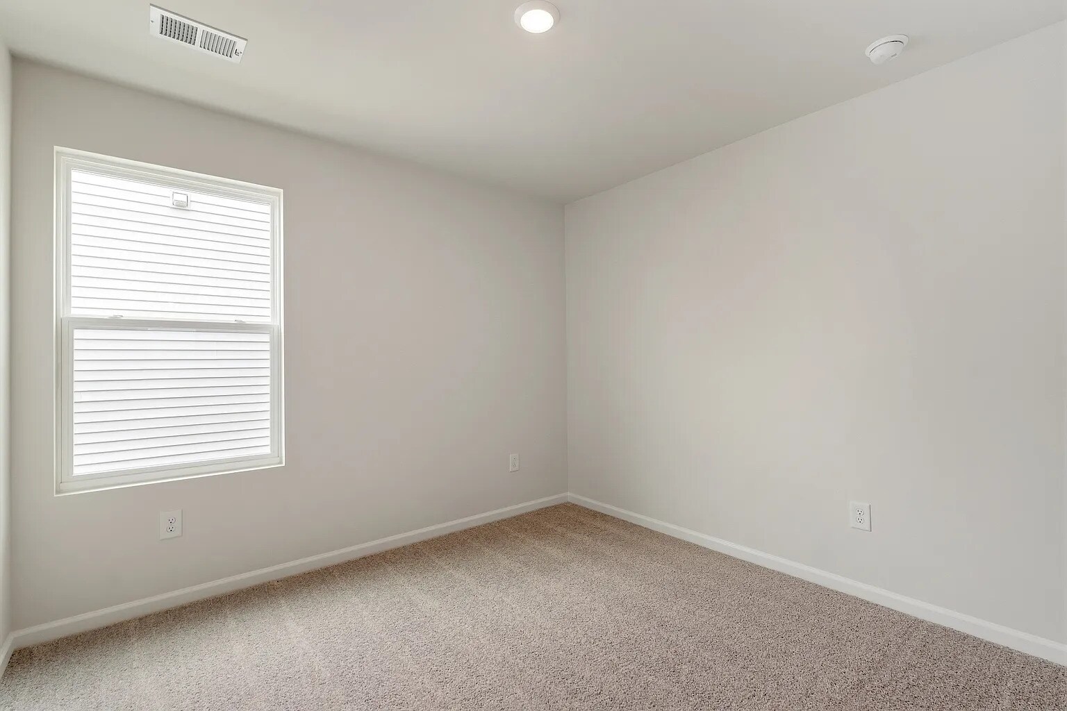 Building Photo - 12115 Lansbury Dr