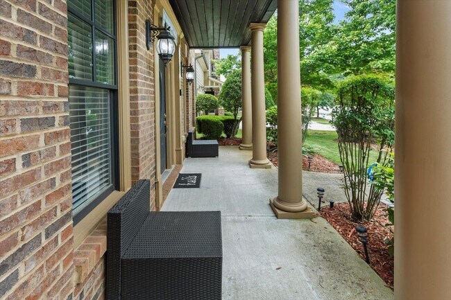 Building Photo - 265 Lily Cove Dr
