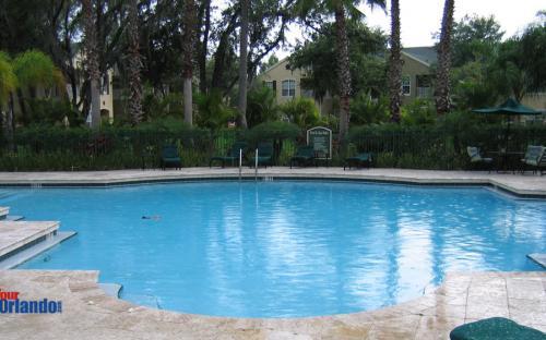 Swimming Pool - 4324 S Kirkman Rd