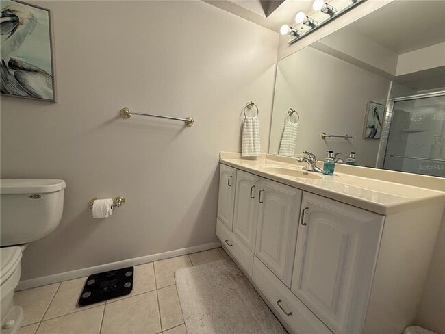 Building Photo - 3330 Gulf of Mexico Dr