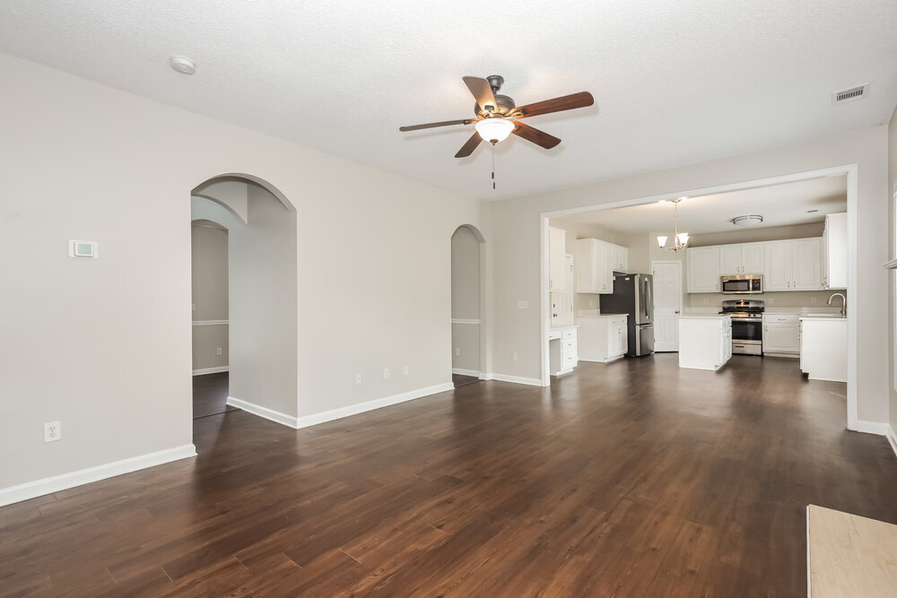 Building Photo - 5000 Dockside Dr