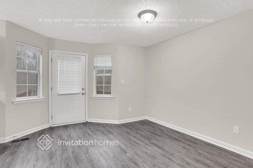 Building Photo - 643 Davis Mill Dr