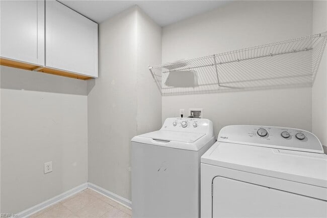 Building Photo - 109 Capeside Ct