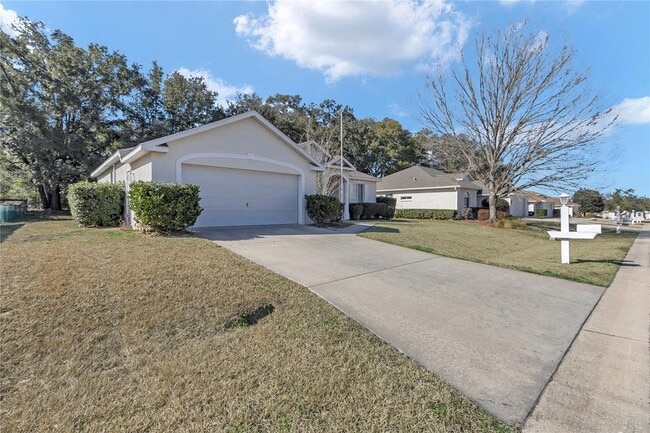 Building Photo - 2022 NW 58th Ct