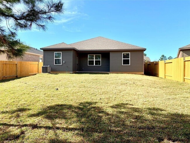 Building Photo - 8881 Oval Glass St