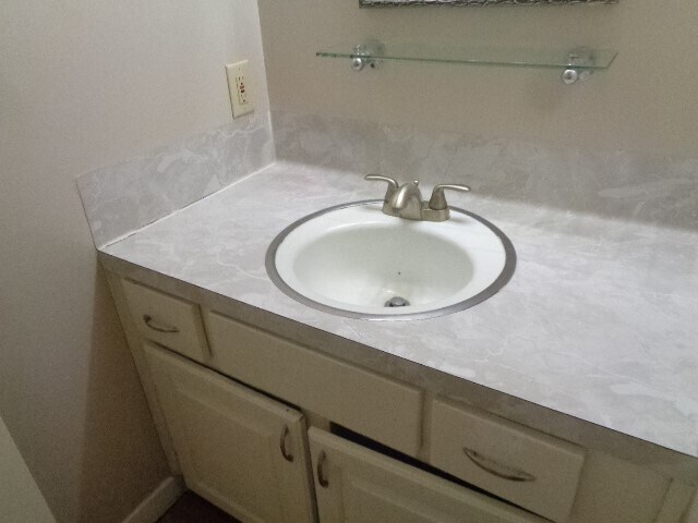 Building Photo - 5502 Deep Forest Dr