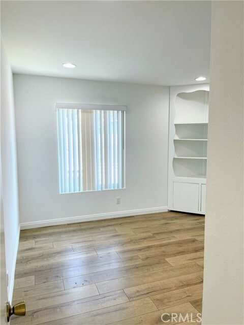 Building Photo - 52 Ashwood